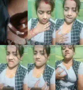 Paki Bhabhi Showing her Pussy with Sexy Expressions