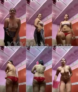 So Sexy Big Ass Desi Bhabhi Nude Bathing
